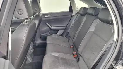 Photo 37 Volkswagen Taigo  1.0 TSI 110 DSG7