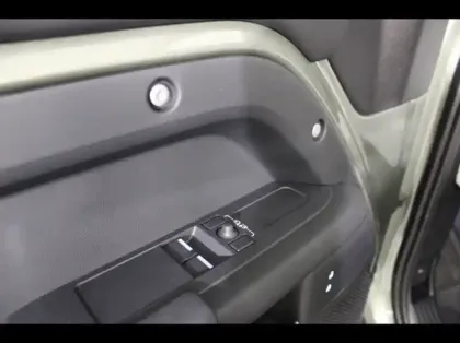 Photo 8 Land rover Defender  110 3.0 D250 HardTop S