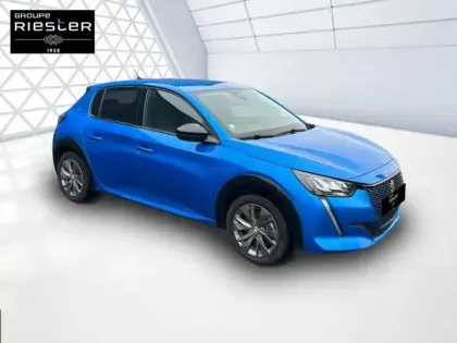 Photo 23 Peugeot 208  Electrique 50 kWh 136ch