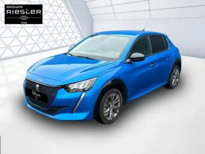 Photo 21 Peugeot 208  Electrique 50 kWh 136ch