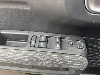 Photo 19 Citroën C3 Aircross  PureTech 130 S&S EAT6 Shine Pack