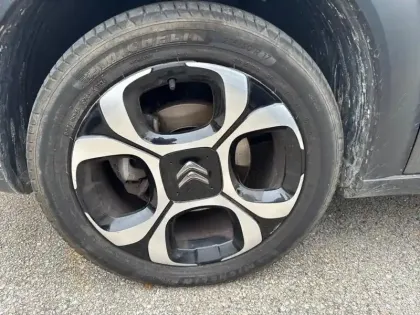 Photo 14 Citroën C3 Aircross  PureTech 130 S&S EAT6 Shine Pack