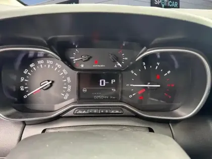 Photo 20 Citroën C3 Aircross  PureTech 130 S&S EAT6 Shine Pack