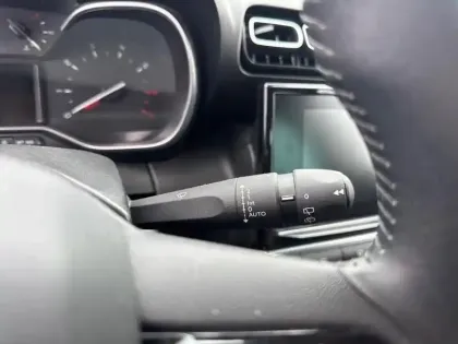 Photo 17 Citroën C3 Aircross  PureTech 130 S&S EAT6 Shine Pack