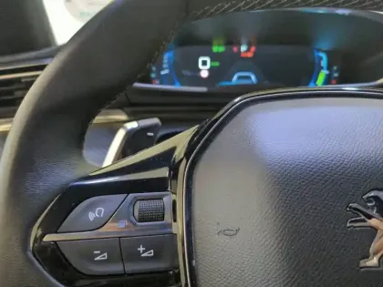 Photo 18 Peugeot 508  SW Hybrid 225 e-EAT8