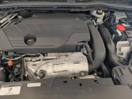 Photo 11 Peugeot 508  SW Hybrid 225 e-EAT8