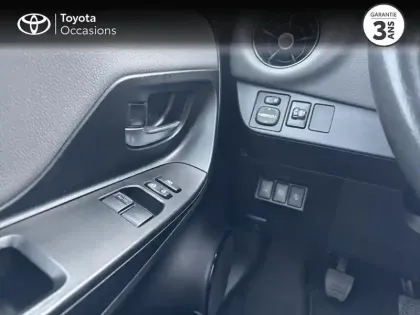Photo 11 Toyota Yaris  69 VVT-i France 5p