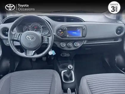 Photo 14 Toyota Yaris  69 VVT-i France 5p