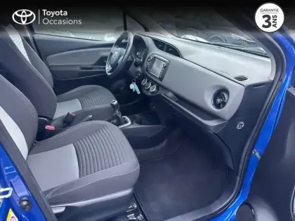 Photo 12 Toyota Yaris  69 VVT-i France 5p