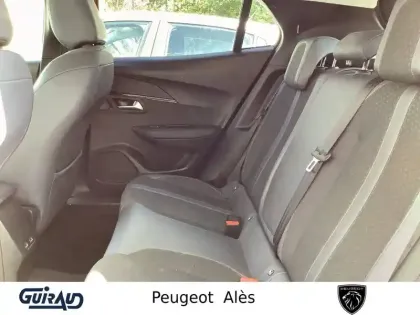 Photo 10 Peugeot 2008  PureTech 130 S&S BVM6