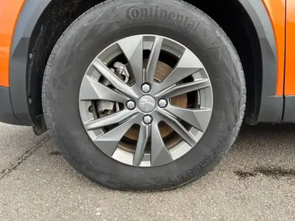 Photo 12 Peugeot 2008  Electrique 136 ch