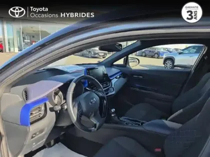 Photo 10 Toyota C-HR  122h Graphic 2WD E-CVT MY20