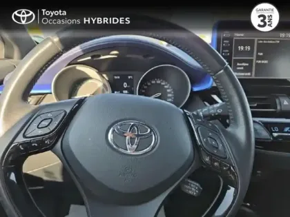 Photo 8 Toyota C-HR  122h Graphic 2WD E-CVT MY20
