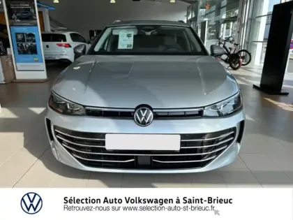Photo 2 Volkswagen Passat  SW 1.5 eTSI 150ch Elegance DSG7