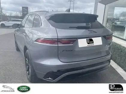 Photo 53 Jaguar F-Pace Gén. I (X761) Ph2 R-Dynamic SE 5