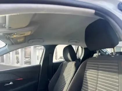 Photo 24 Peugeot 208  PureTech 75 S&S BVM5 Active