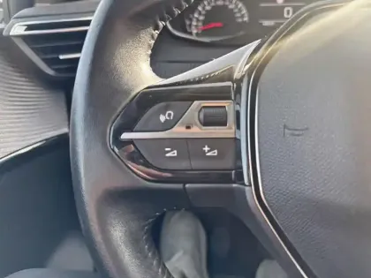 Photo 18 Peugeot 208  PureTech 75 S&S BVM5 Active