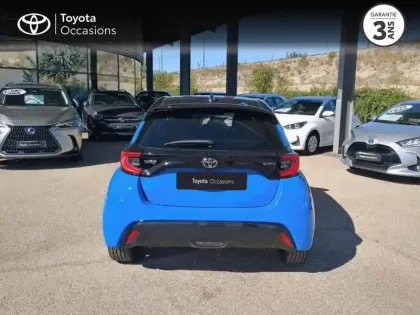 Photo 18 Toyota Yaris  130h Première MC24