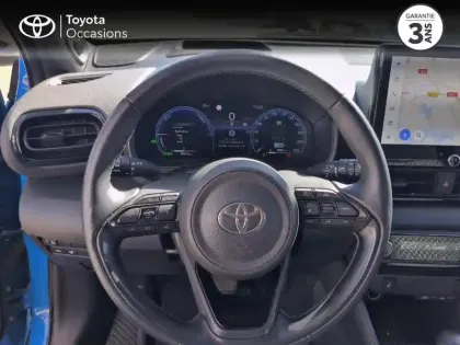 Photo 23 Toyota Yaris  130h Première MC24