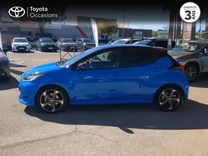 Photo 17 Toyota Yaris  130h Première MC24