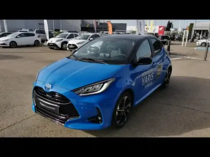TOYOTA Yaris Première