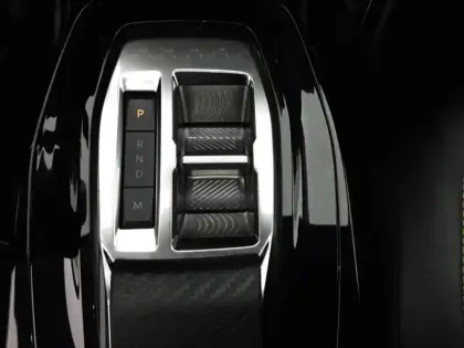 Photo 32 Peugeot 2008  BlueHDi 130 S&S EAT8