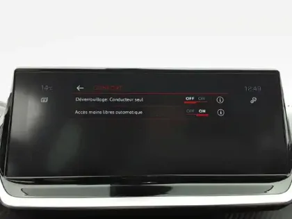 Photo 47 Peugeot 2008  BlueHDi 130 S&S EAT8