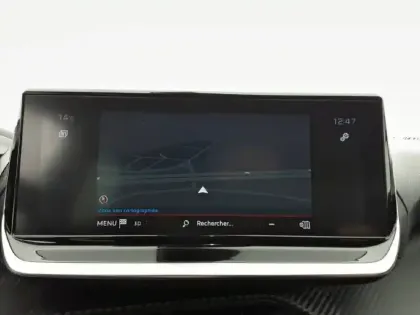 Photo 42 Peugeot 2008  BlueHDi 130 S&S EAT8