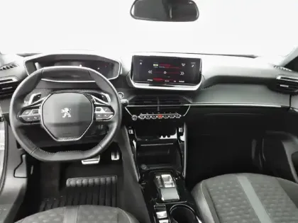 Photo 26 Peugeot 2008  BlueHDi 130 S&S EAT8