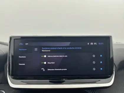 Photo 22 Peugeot 208  PureTech 100 S&S BVM6