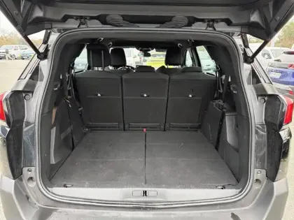 Photo 5 Peugeot 5008  Hybrid 136 e-DCS6