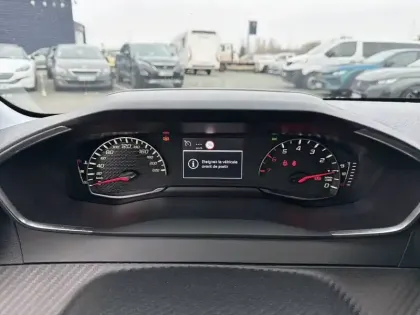 Photo 9 Peugeot 208  PureTech 75 S&S BVM5