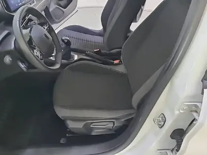 Photo 10 Peugeot 208  PureTech 75 S&S BVM5