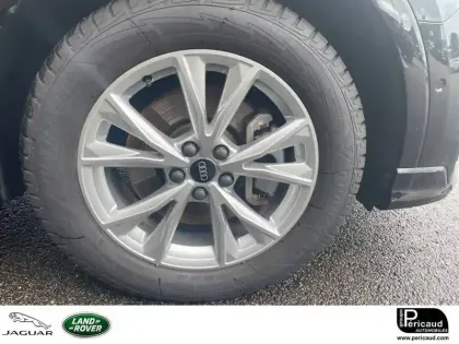 Photo 37 Audi Q3  45 TFSIe 245 ch S tronic 6