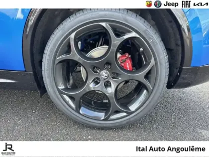 Photo 10 Alfa Romeo Stelvio  2.2 Diesel 210ch Competizione Q4 AT8