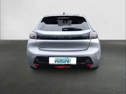Photo 24 Peugeot 208  PureTech 100 S&S BVM6