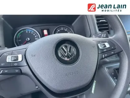Photo 30 Volkswagen Crafter e- VAN 35 L3H3 136 CH BVA