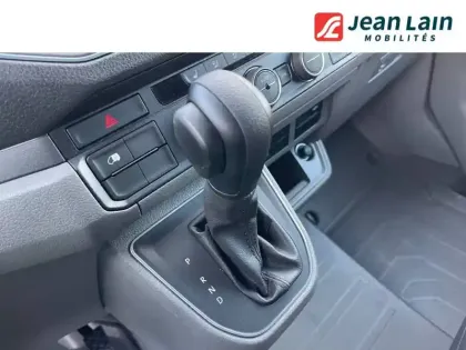 Photo 50 Volkswagen Crafter e- VAN 35 L3H3 136 CH BVA