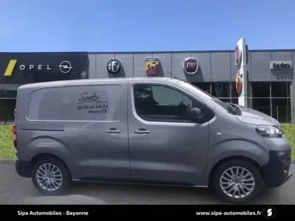 Photo 49 Fiat Scudo E- FOURGON 136 50 KWH COMPACT