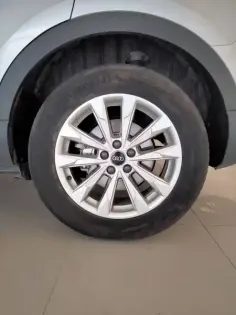 Photo 21 Audi Q3  45 TFSIe 245 ch S tronic 6