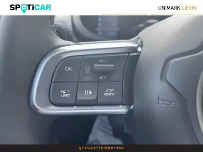 Photo 14 Jeep Avenger  Electrique 156ch 115kW Longitude