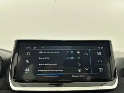 Photo 61 Peugeot 208  PureTech 75 S&S BVM5