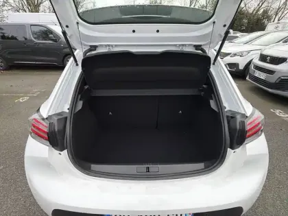 Photo 25 Peugeot 208  PureTech 75 S&S BVM5