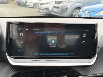 Photo 38 Peugeot 208  PureTech 75 S&S BVM5