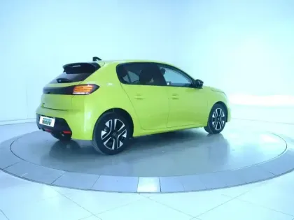 Photo 35 Peugeot 208  PureTech 100 S&S BVM6