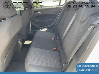 Photo 39 Peugeot 308  1.2 PureTech 110ch S&S Style