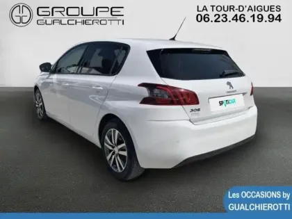 Photo 21 Peugeot 308  1.2 PureTech 110ch S&S Style
