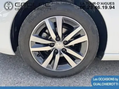 Photo 25 Peugeot 308  1.2 PureTech 110ch S&S Style