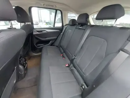 Photo 12 BMW X3  sDrive18dA 150ch  Lounge