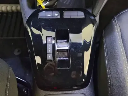 Photo 13 Opel Corsa  Electrique 156 ch & Batterie 51 kWh